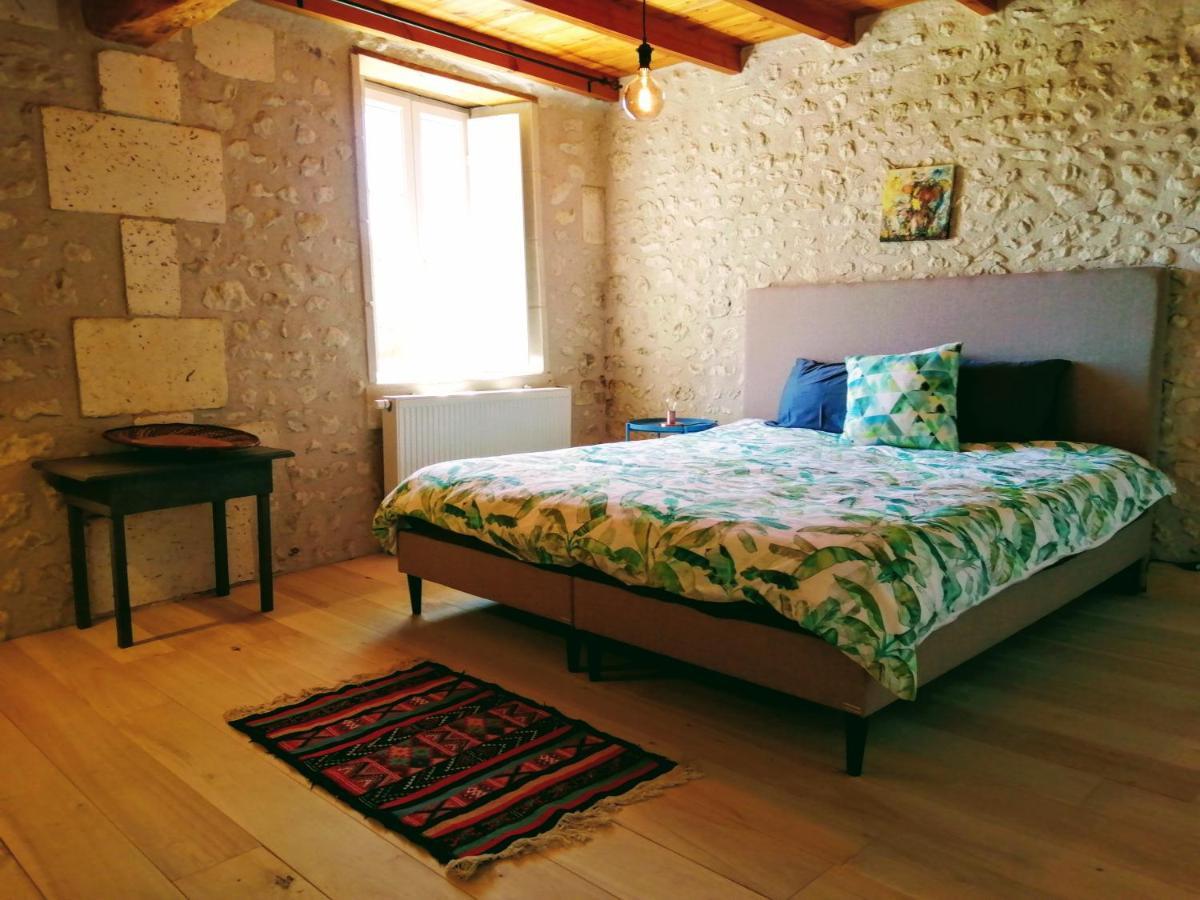 La Grange De Lucie -Chambres D'Hotes En Perigord-Dordogne Nanteuil-Auriac-de-Bourzac Eksteriør bilde